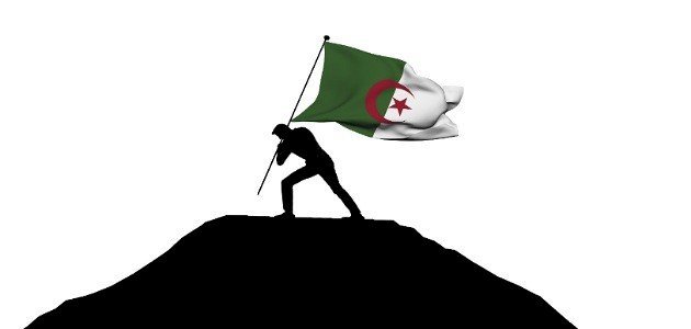 فقرة قصيرة عن الثورة الجزائرية